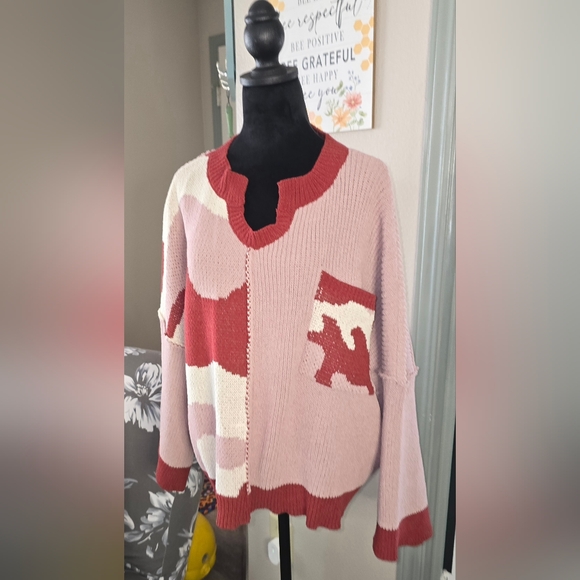 (J) POL Colorblock Knit Sweater in Red and Cream Size Small PTP is 30" - Picture 2 of 8